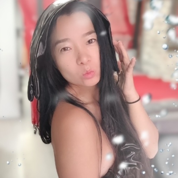 Madeline Quinn Arnold